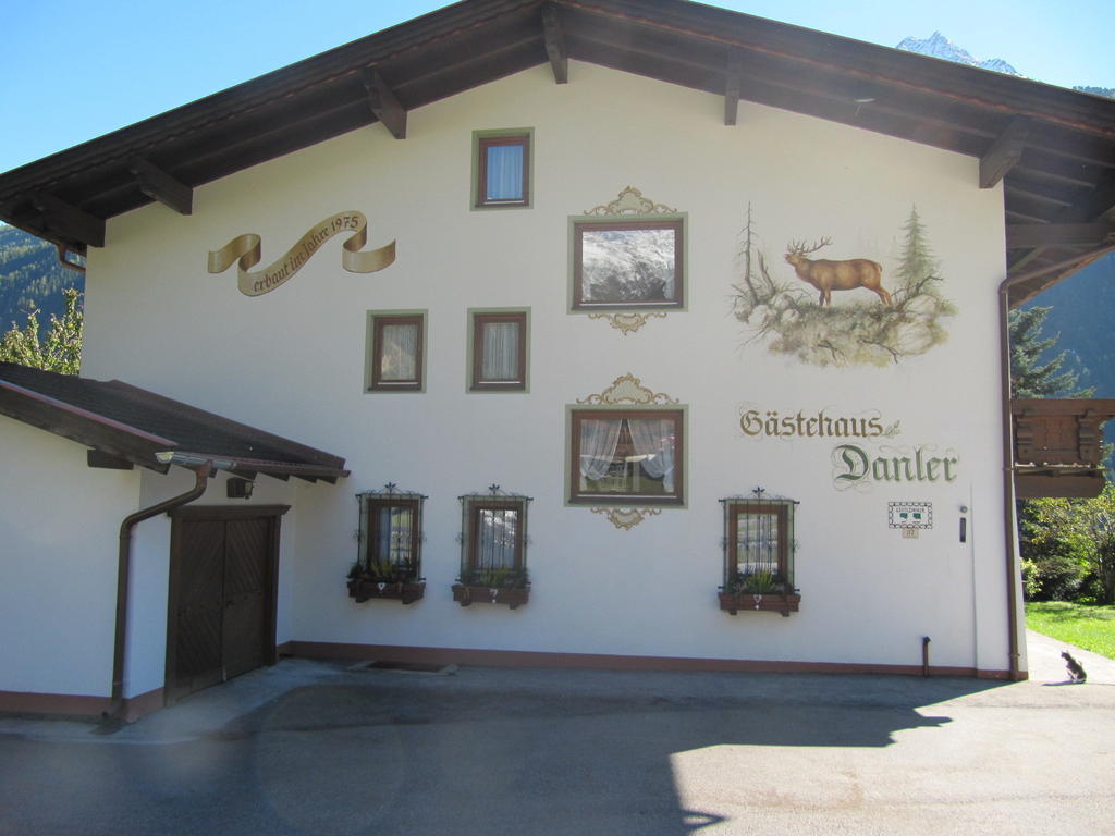 Gaestehaus Danler Neustift im Stubaital Esterno foto