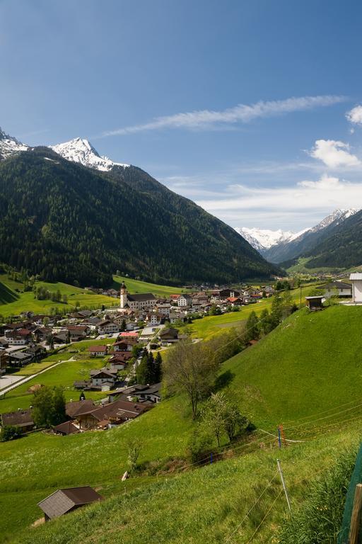 Gaestehaus Danler Neustift im Stubaital Esterno foto